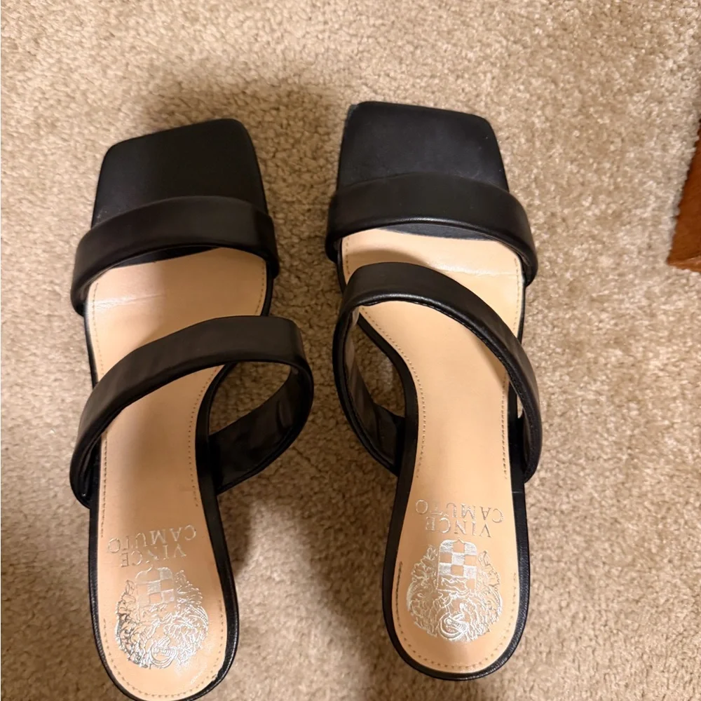 Vince Camuto Black Women's Heel Sandals - Picture 11 of 13